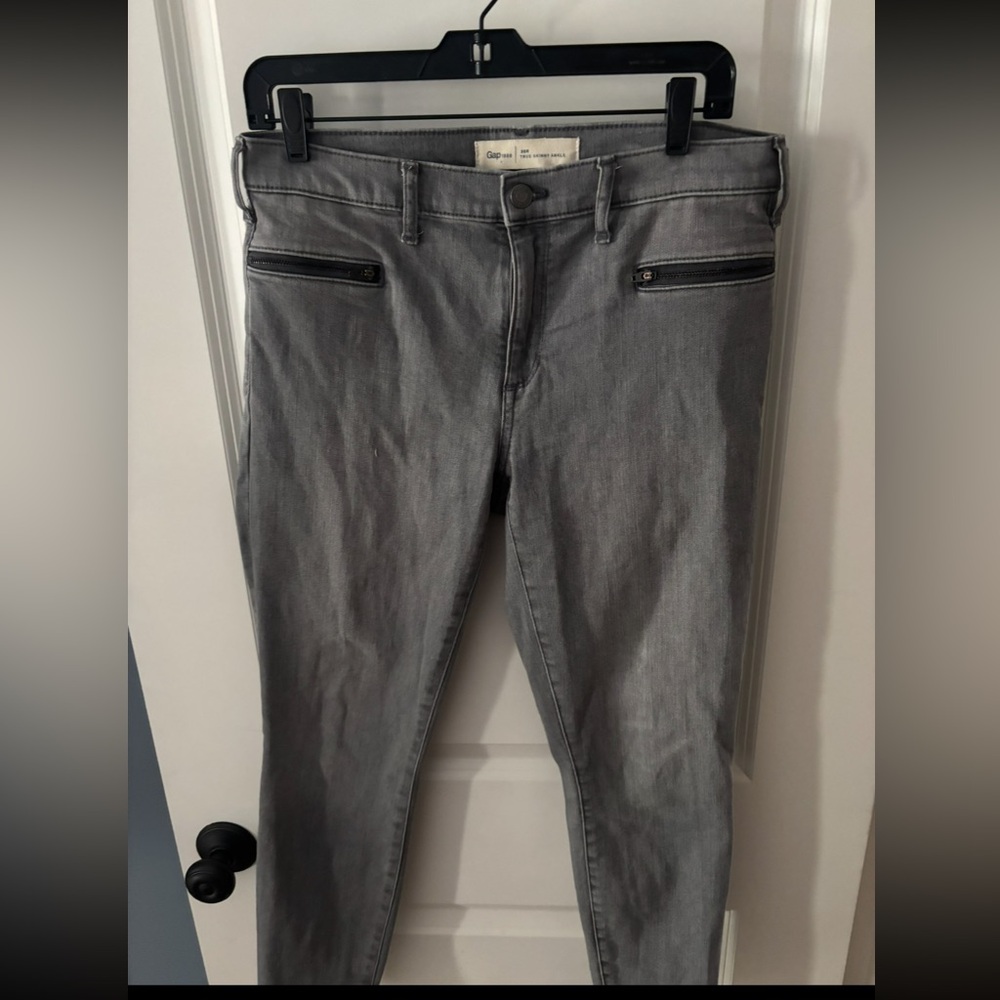 Gap Jeans